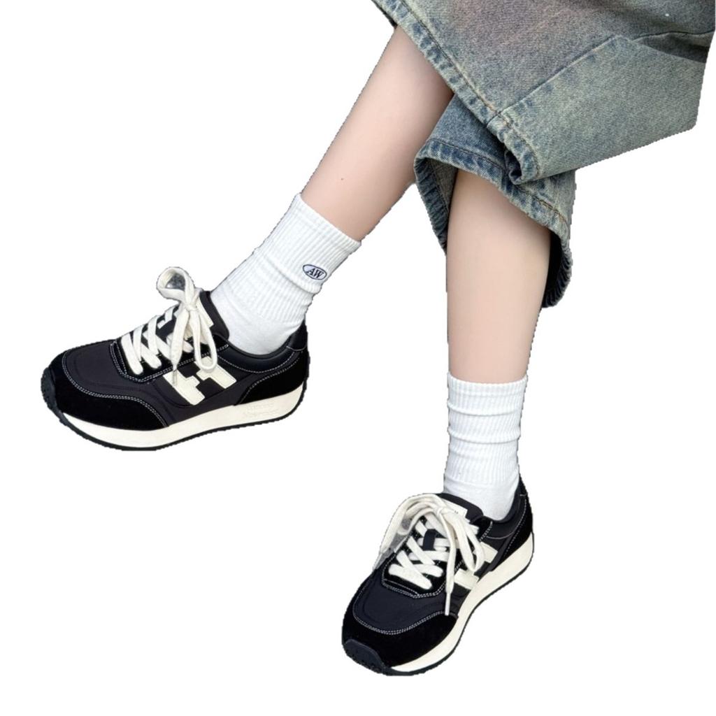 Leather Platform Versatile Fried Street Sneakers Women's 2025 New Autumn American Retro Fashionable Feet Small German Training Shoes