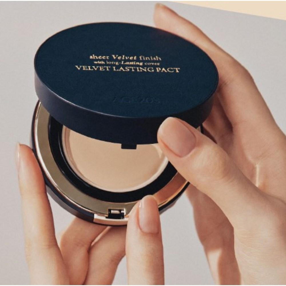 Age to Wenness Velvet Lasting Pact + набор сменных блоков, нет. 21 Светло-бежевый, 1 набор