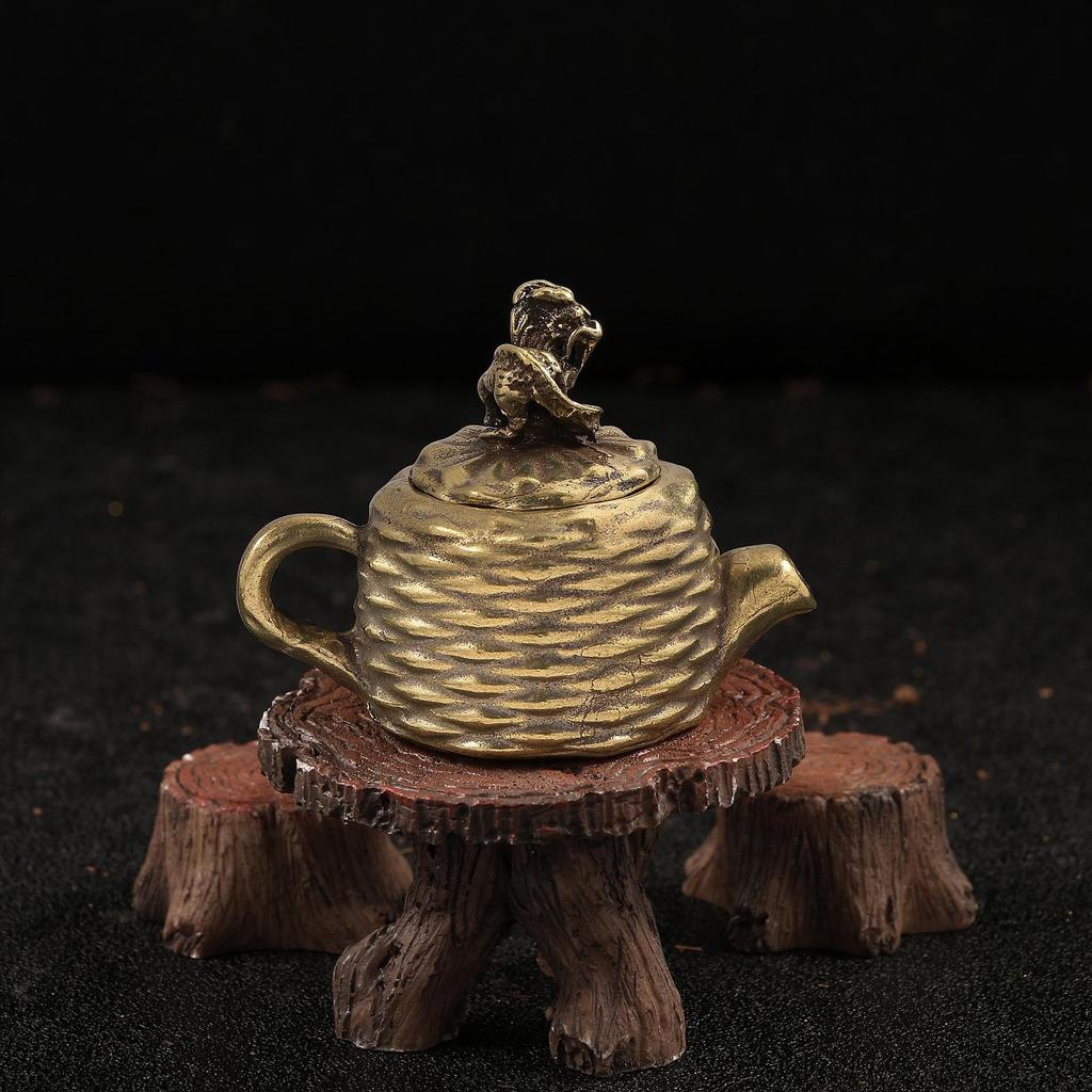 Mini Teapot Sculpture Ornament Sturdy Birthday Gift Antique Chinese Statue Feng Shui for