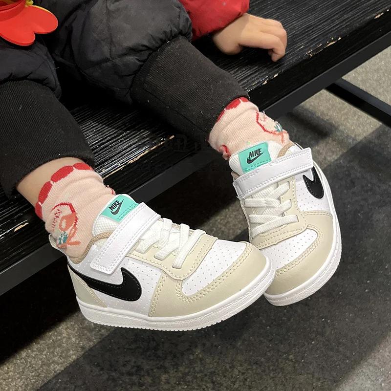 Nike Court Borough Abrasion Resistant Breathable Low top Skateboard Shoes Gray White Infant Toddler (Unisex) Toddler Shoes DZ2788 101