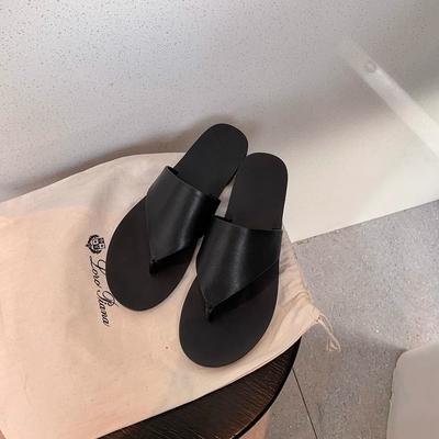 Женская обувь – Сандалии