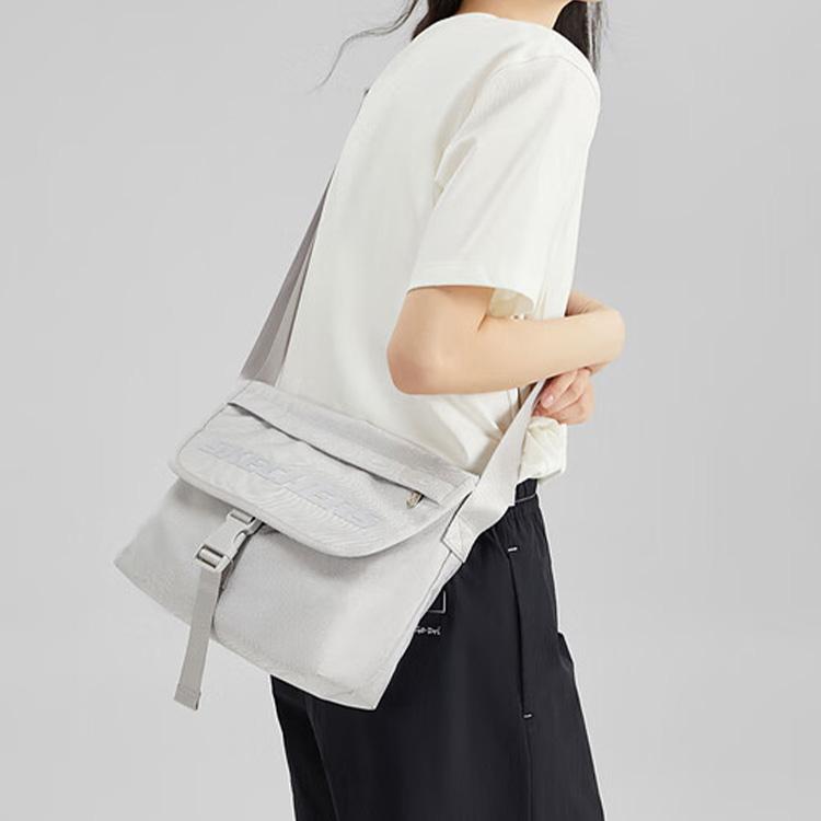 New Skechers Fabric Messenger Bag, Shoulder Bag, Crossbody Bag Regular Unisex Lunar Gray L123U049-00MV