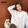 Женская толстовка с круглым вырезом и принтом-буквами в виде сердца в стиле MJ