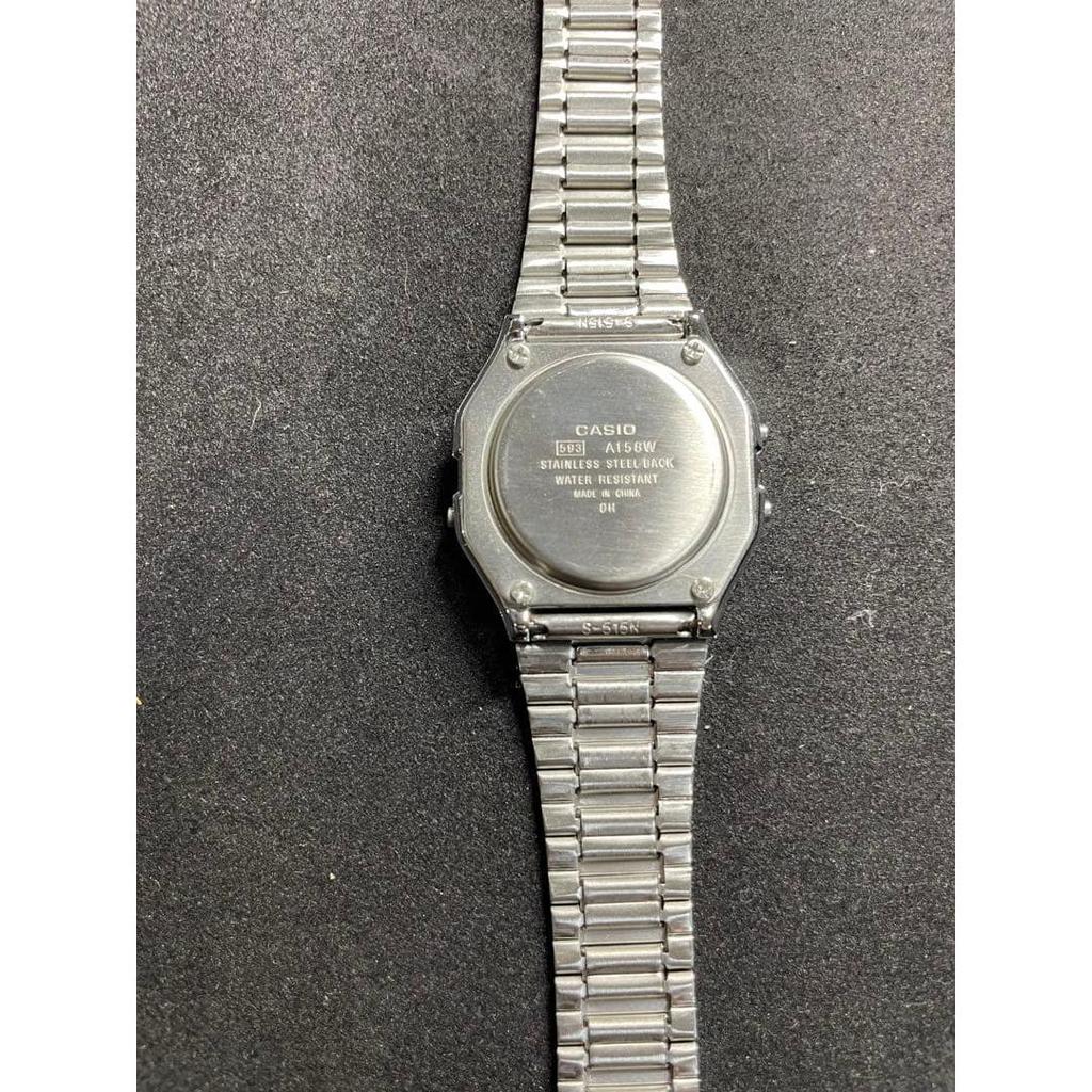 Б/у цифровые часы CASIO серебристые