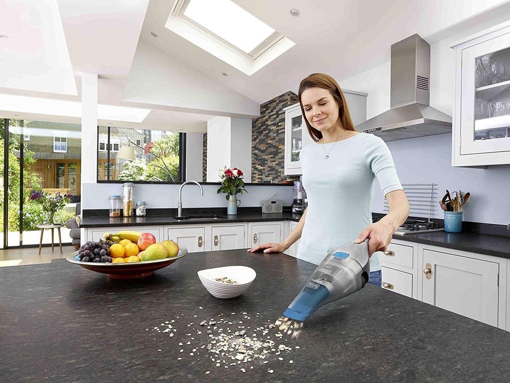 Black & Decker NVC215WA-QW Handheld Vacuum Cleaner | BLACK & DECKER