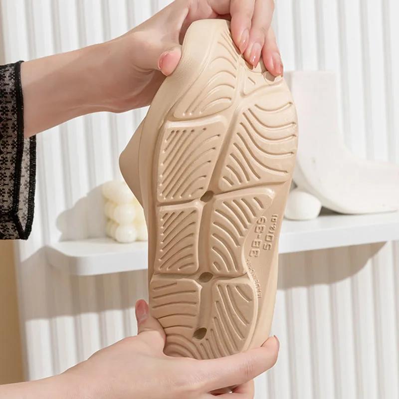 Fashion Thick Platform Slippers Women Summer 2025 Solid Color Soft Sole Cloud Slides Woman Lightweight Non-Slip Beach Shoes Flip Flops