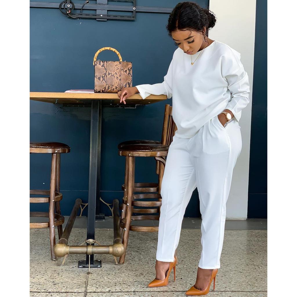 Женский комплект из двух предметов из плотной ткани Весна-Осень, Свободный топ с круглым вырезом и удобные брюки, Повседневный однотонный костюм для ежедневной носки