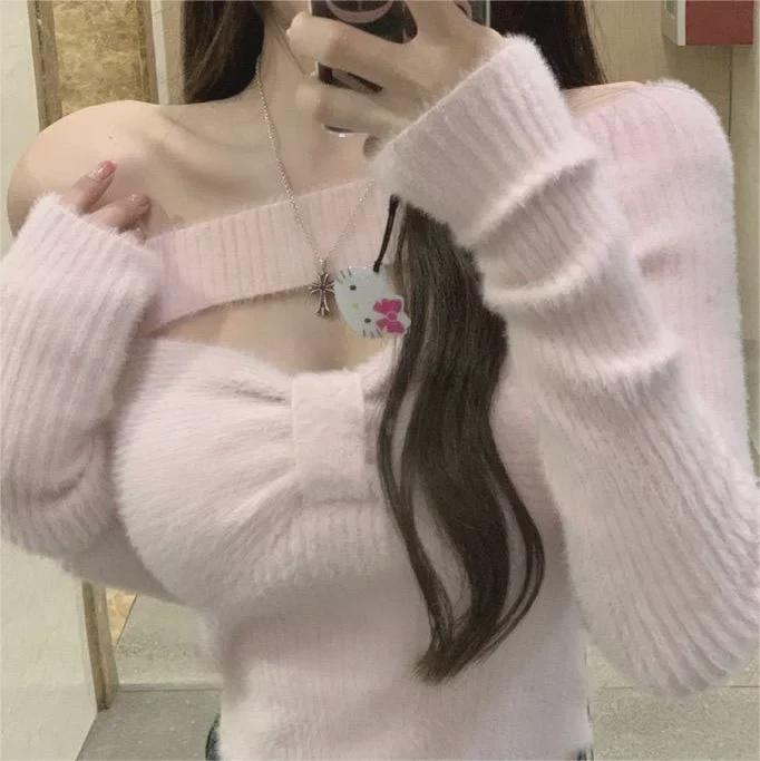 Women's Pink Off-Shoulder Hollow Knit Sweater - New Autumn/Winter Loose Long-Sleeve Design