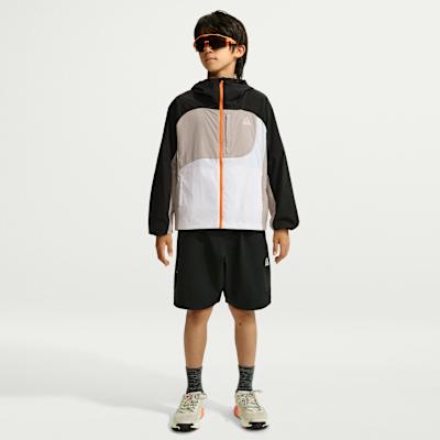 Детские куртки Nike для детей с капюшоном, несъемным, со средней эластичностью