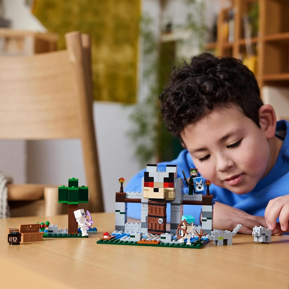 Конструктор LEGO Minecraft Волчья крепость 21261 для детей 8-10 лет, Креативная игрушка для мальчиков и девочек
