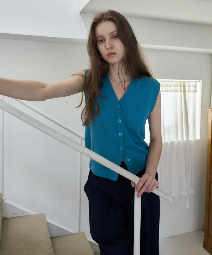 FROMWHERE V-Neck Vest Cardigan Blue
