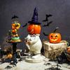 Halloween Smiling Pumpkin Man Statue Spooky Wizard Hat Pumpkin Holding Ghost Resin Figurine Sculpture Party Home Desktop Decoration Ornament