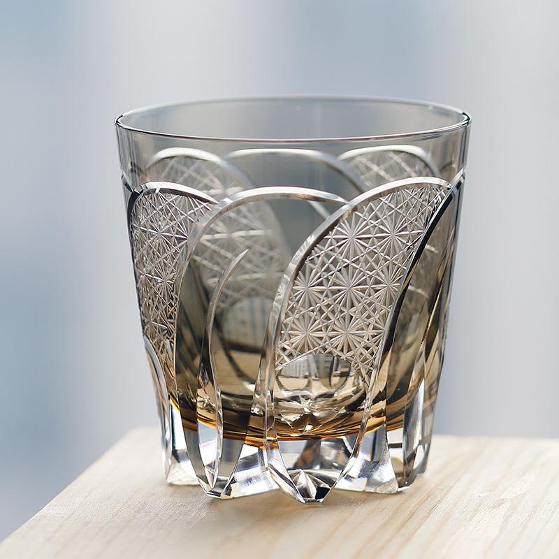 320 ml Handcrafted Black Whiskey Glass Tumbler Edo Kiriko Cut Ambition Design Barware for Gift