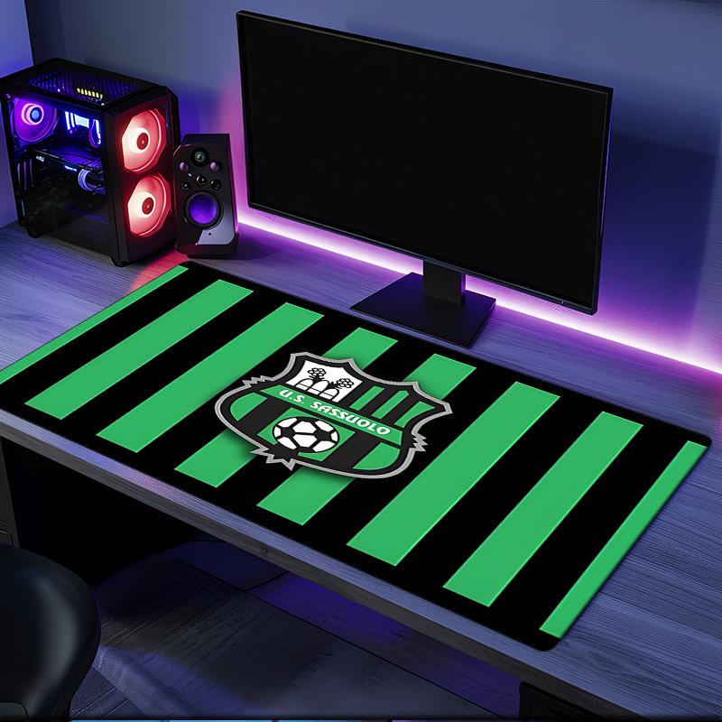 Sassuolo Football Crest Design Mouse Pad, Rubber Base, Mouse Pad for Gamers and Office Use, Gaming Desk , Easy To Clean Mat Christmas fan gifts