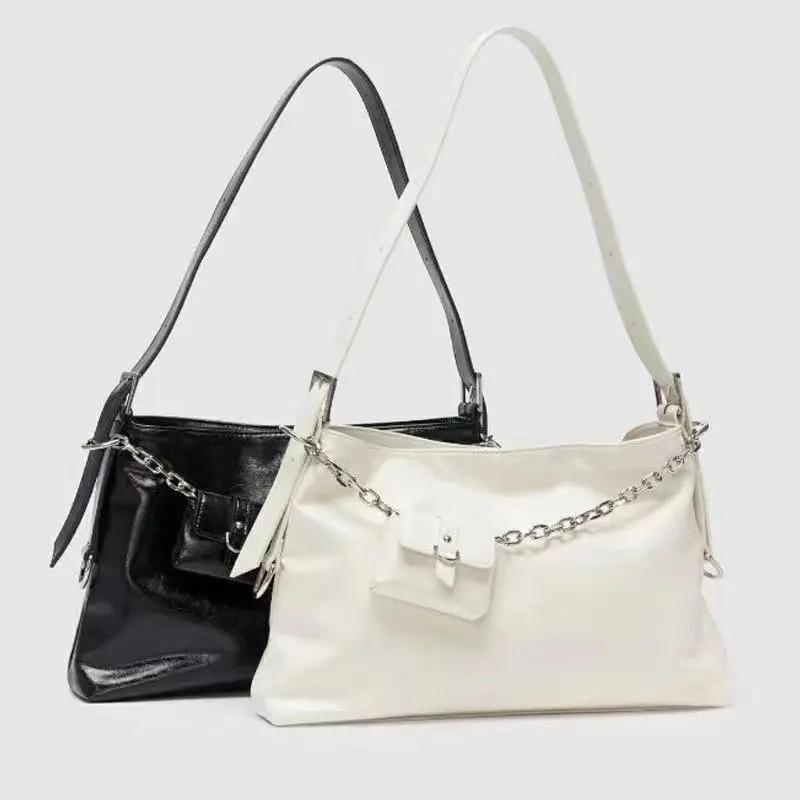 Сумка-тоут женская PU роскошные цепи поставляется с сумкой для наушников вместительная сумка через плечо сумка в европейско-американском стиле женская сумка