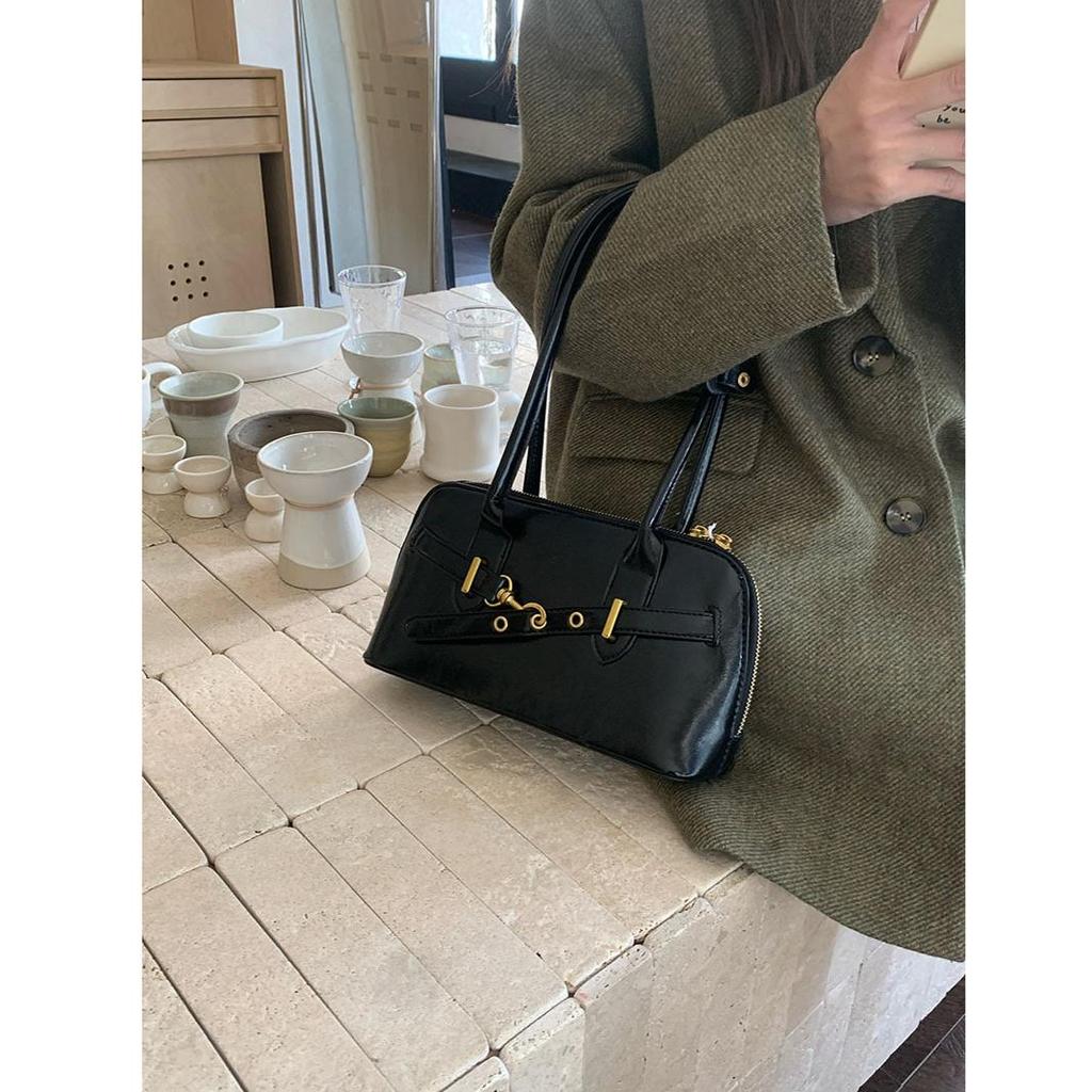 England Style Shell Shape Bags For Women Luxury Designer Handbags And Purses 2024 New In PU Belt Buckle Underarm Shoulder