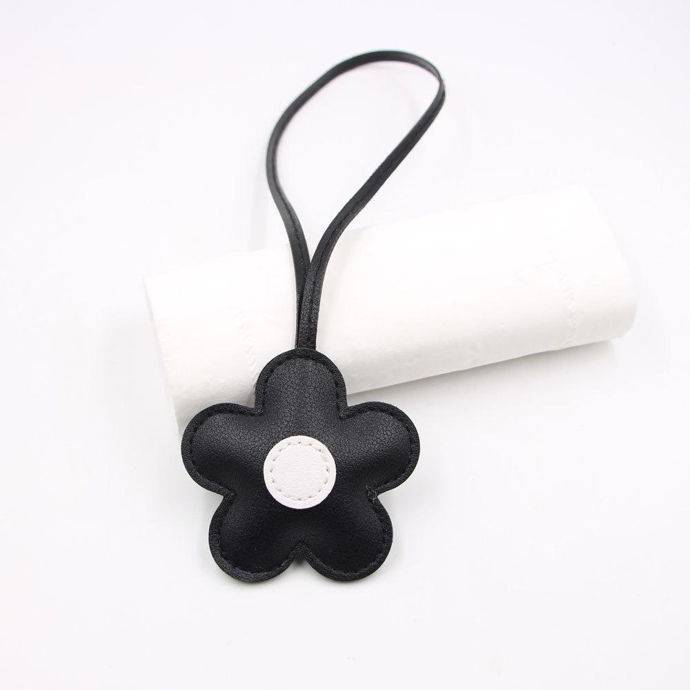 Contrasting Sunflower Bag Pendant PU Leather Bag Pendant Five Petal Flower Keychain Women