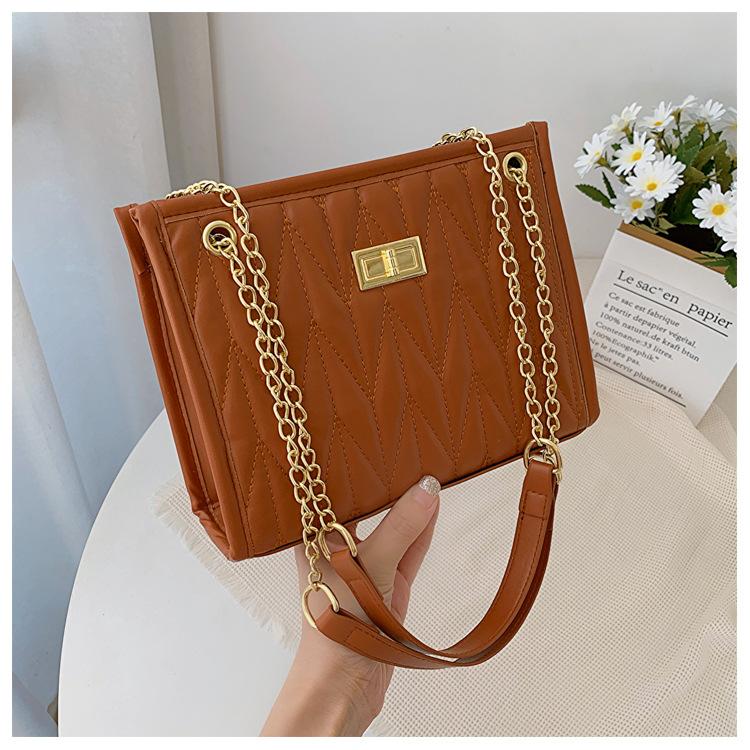 Текстура вышивки ромбом 2025 осень новый тренд мода большая вместимость простая цепочка плечевая сумка мессенджер женская