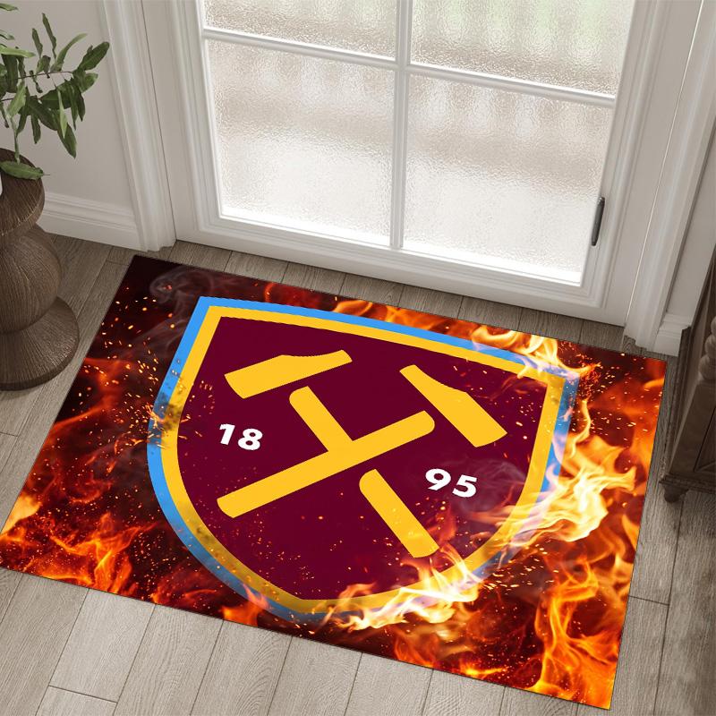 West Ham United Football Design Crystal Velvet Carpet Cozy Non?Slip Printed Rug For Bedroom Living Room Entrance