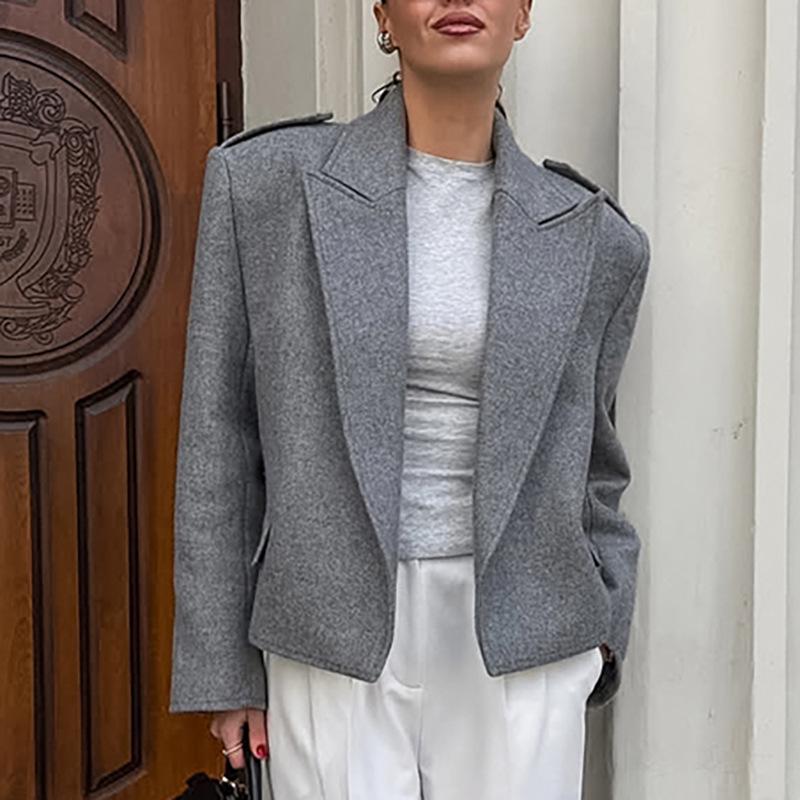 Европейский и американский осенне-зимний шерстяной костюм: Женское пальто кэжуал с широким лацканом класса люкс