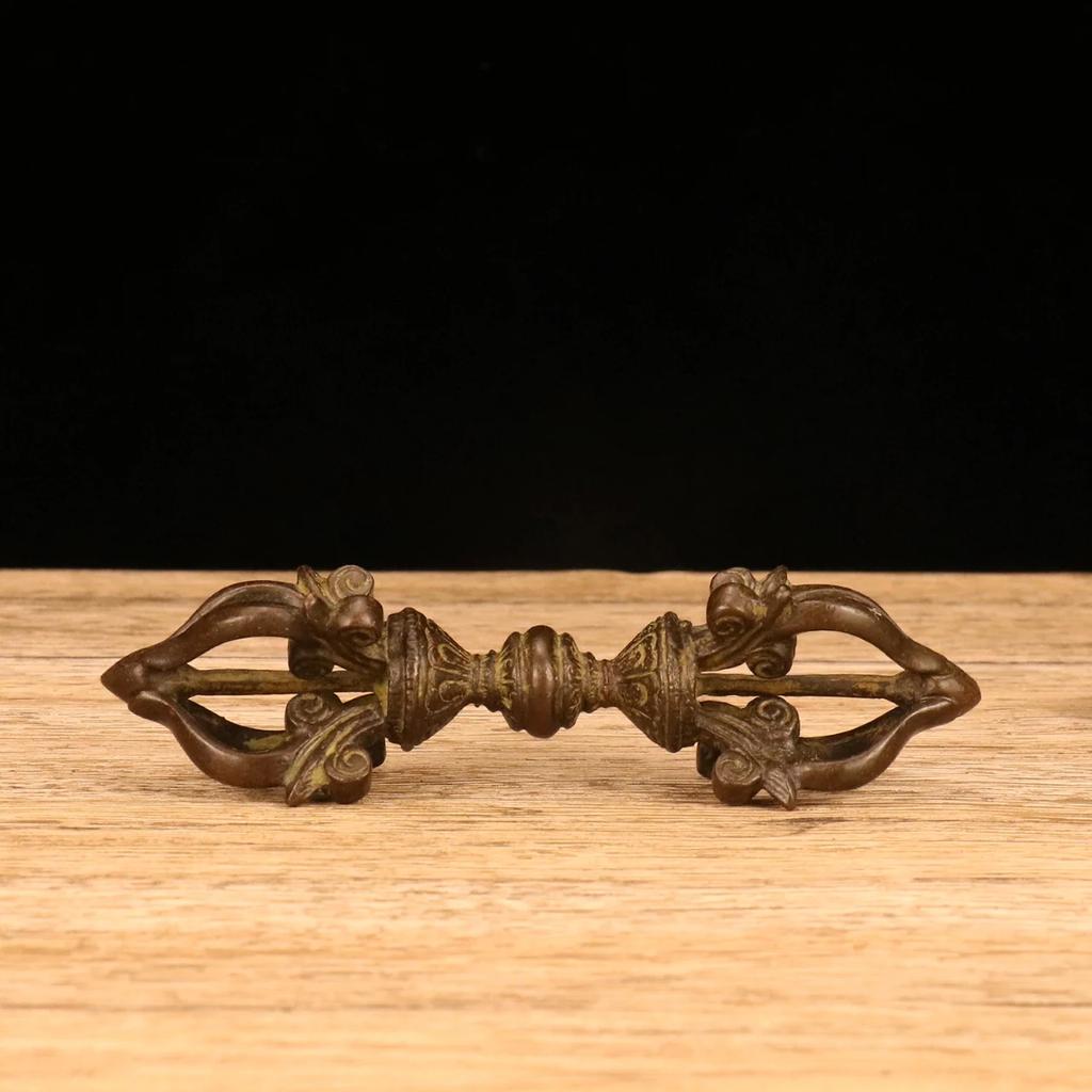 Tibet Buddhism Tibetan Silver Vajra-Pestle Phurba Holder Faqi Statue Red Copper