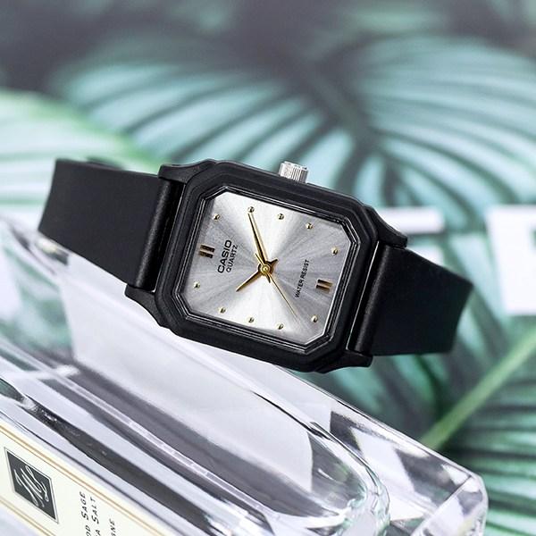 Casio Миниатюрные квадратные наручные часы с простым дизайном и хорошей видимостью
