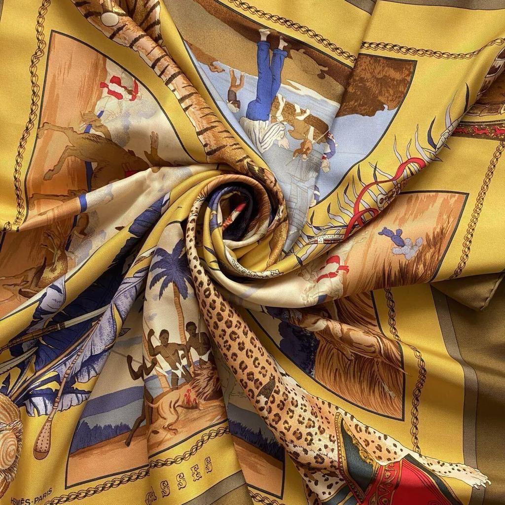Used HERMES CHASSES EXOTIQUES Herms Exotic Hunts Scarf Silk Carr 90 Brown Large Vintage