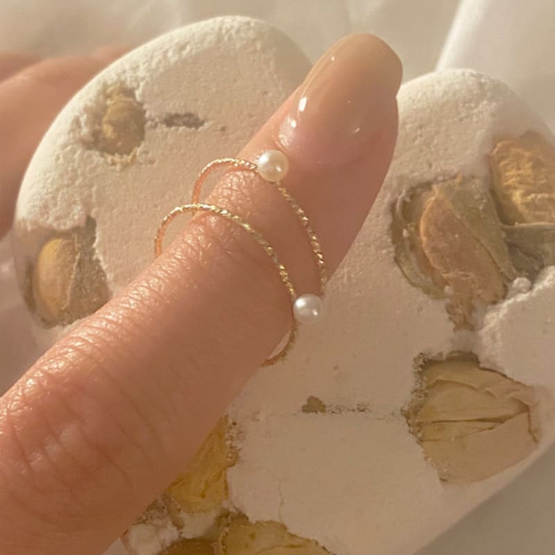 Taupe 14k gold pearl cutting ring