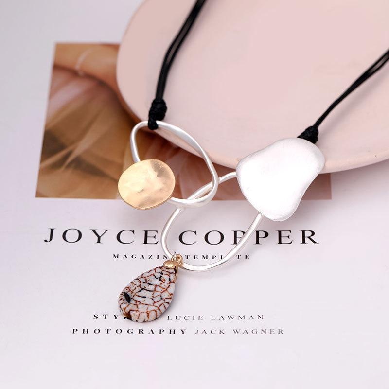 Модные ожерелья для женщин. Ювелирные изделия