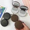Кавайное шоколадное печенье круглое складное косметическое зеркало для женщин - Инстаграм-стиль, с внешним карманом и расческами, маленькое какао/черный кофе