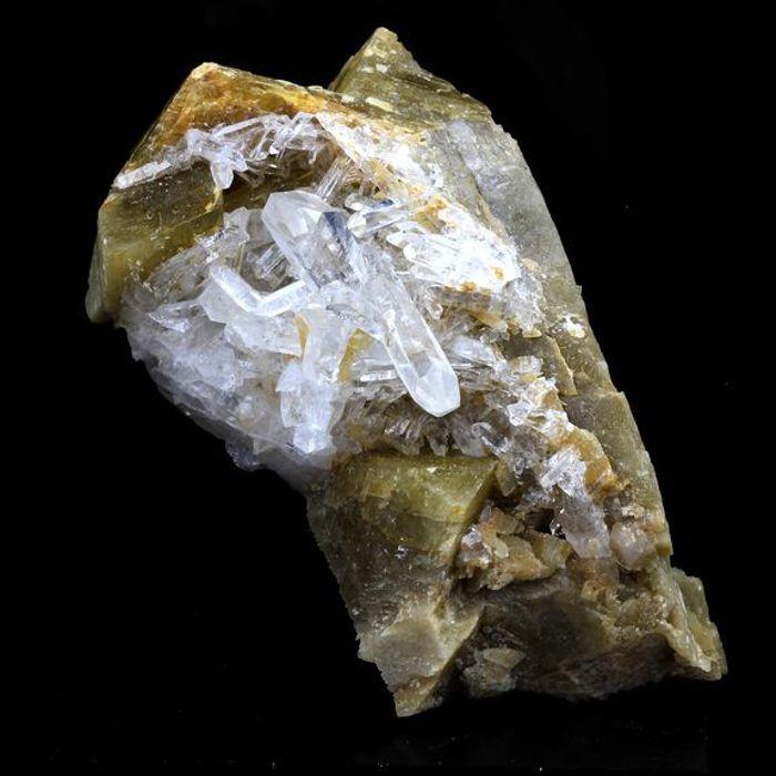 Pierres et Minéraux. Siderite, Quartz. 267.5 ct. Mésage Mine, Vizille, France..