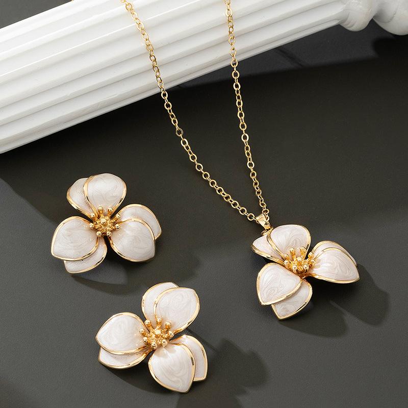 Women Gold Plated Enamel Flower Petal Clavicle Necklace And Earrings Set Elegant Party Jewelry