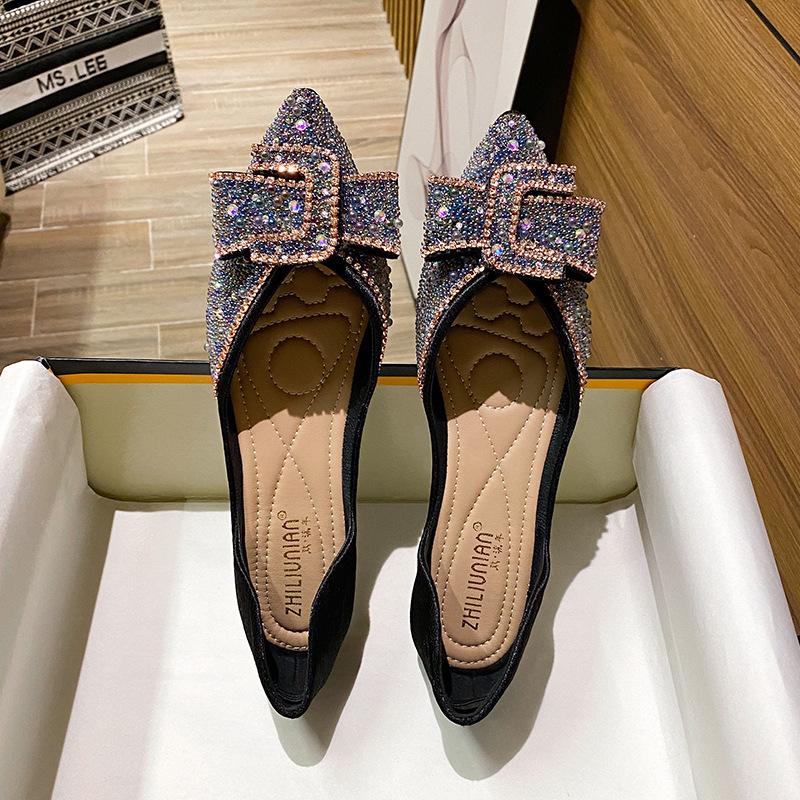 Туфли на плоской подошве больших размеров для женщин Весенние туфли с острым носком Красивые мокасины с бантом для девочек Туфли-лодочки со стразами Летние сандалии