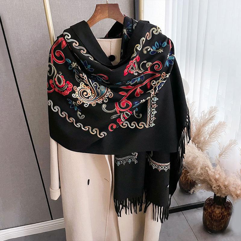 Winter Warm Cashmere Scarf for Women Paisley Embroidery Pashmina Blanket Thick Shawl Wrap Neckerchief Elegant Poncho Bufanda