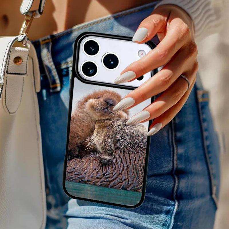 Animal otter Phone Case For iPhone 17 Air 14 15 13 12 Max Cover For Apple 14 15 16 16e 11 Pro Max Plus Coque
