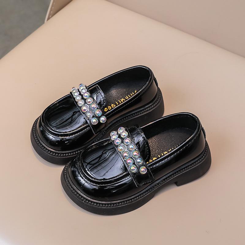 Girls Spring Summer Fashion Leather Shoes Woman Black Rhinestone Soft Soled Kid Shoes Child Thick Soled Lacquered Leather Shoes