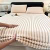 2026 New Rabbit Rabbit Velvet Bedsheet Cover, Single Piece, Winter Thick Milk Coral Velvet Mattress Protective Cover