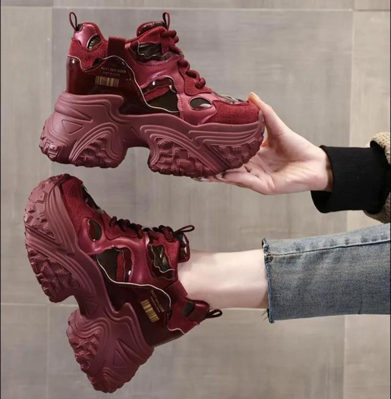 Модные 10 см кожаные мокасины из микрофибры, новые осенние туфли на платформе и танкетке, модные массивные кроссовки, весенние женские мокасины из вулканизированной кожи