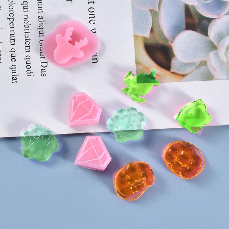 DIY Силиконовая форма-лист для мини-серьг и подвесок в виде мака с кристаллами и эпоксидной смолы.