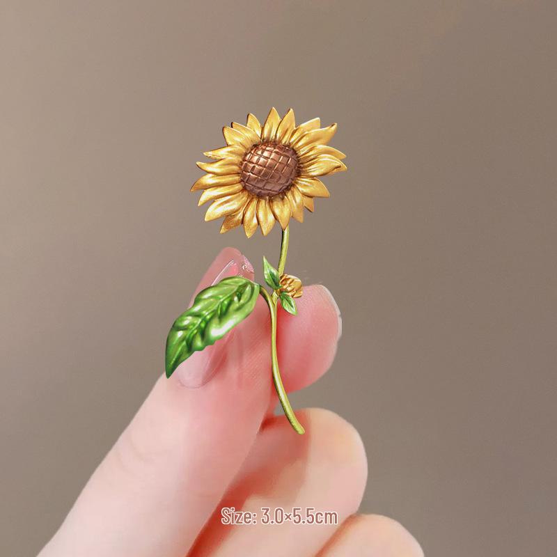 Элегантная брошь-подсолнух для женского костюма — идеальный подарок для успешного поступления в колледж