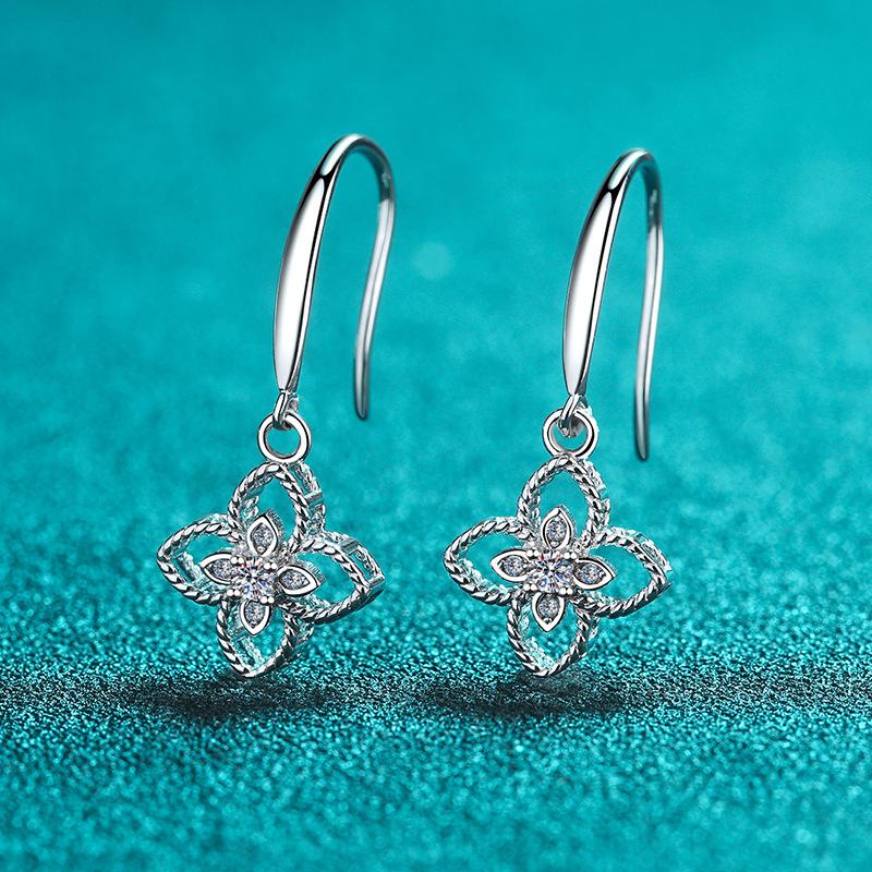 925 Silver Plated Pt950 Golden Ear Hook Simple Earrings Female 10 Points Mossan Diamond Four Leaf Cao Ear
