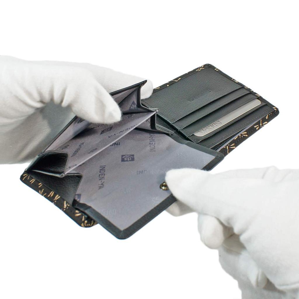 [Inden-ya] Кошелек-портмоне Inden с отделением для купюр и монетницей, кожа оленя, черный с белым лаком, узор «Стрекозы», 2006-11-008