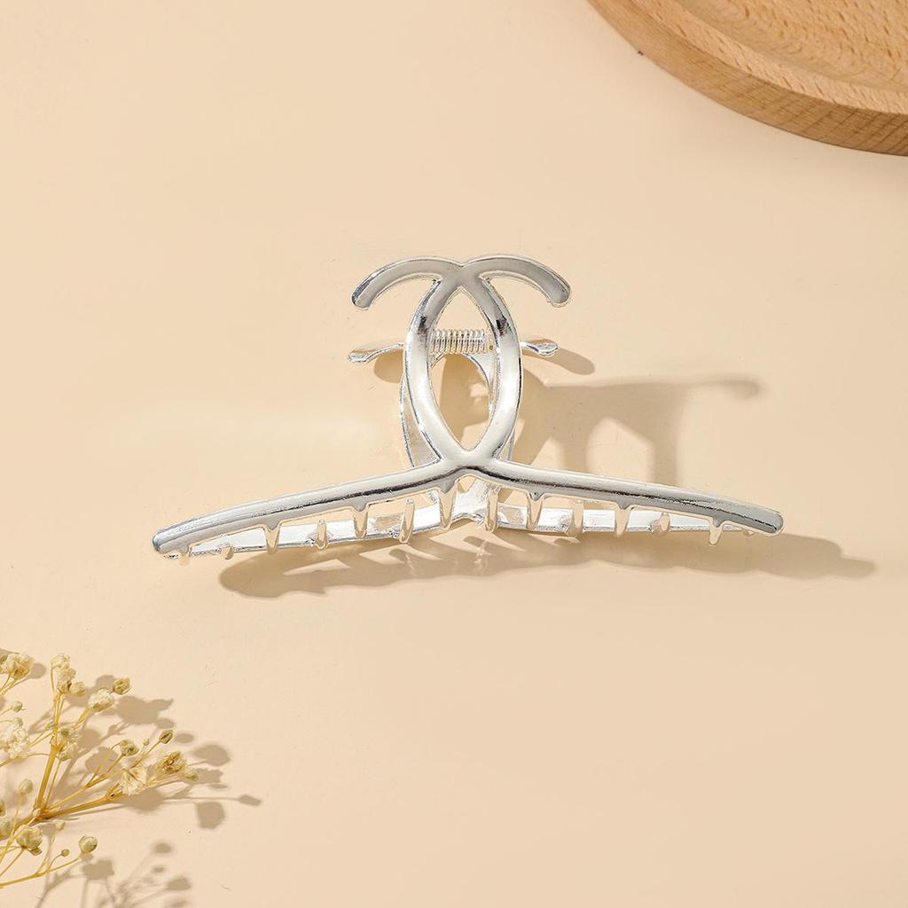 Korean Style Elegant Metal Hair Claw Clip for Women - Shark Claw Design