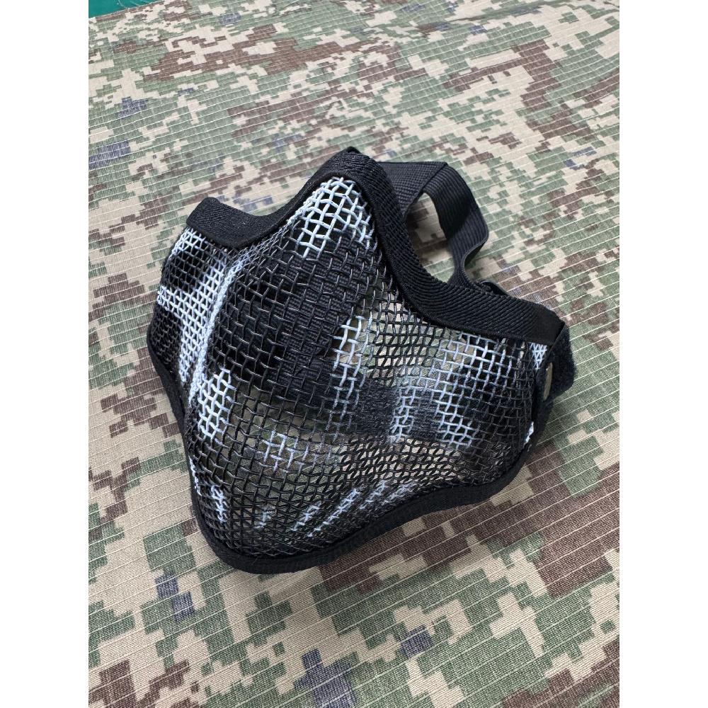 V1 Double‑Strap Steel Wire Half Face Mask, Camo Tactical Protective Mask for CS Airsoft Wargame Training