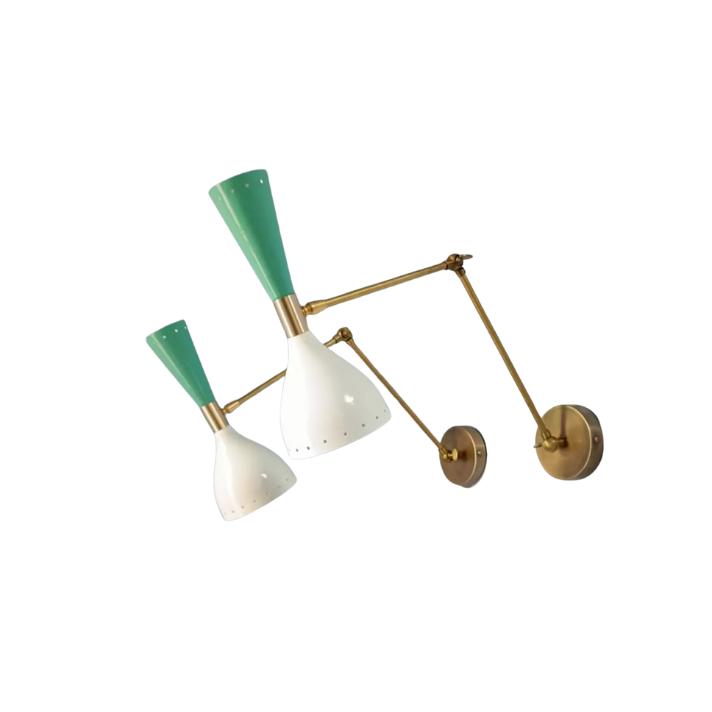 Пара итальянских настенных светильников Diabolo середины 1950-х годов из необработанной латуни