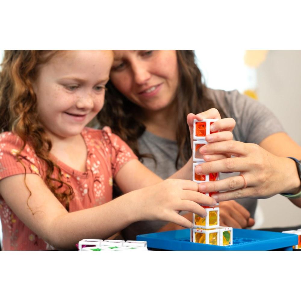 Настольная игра Thinkfun Gravity Maze Builder для детей 76551, для игр в помещении, подарок на день рождения или Рождество, для мальчиков от 5 лет и старше.