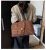 Retro Frosted Large Capacity Women's Boston Handbag: 2025 Autumn/Winter Versatile Single Shoulder Commuter Bag