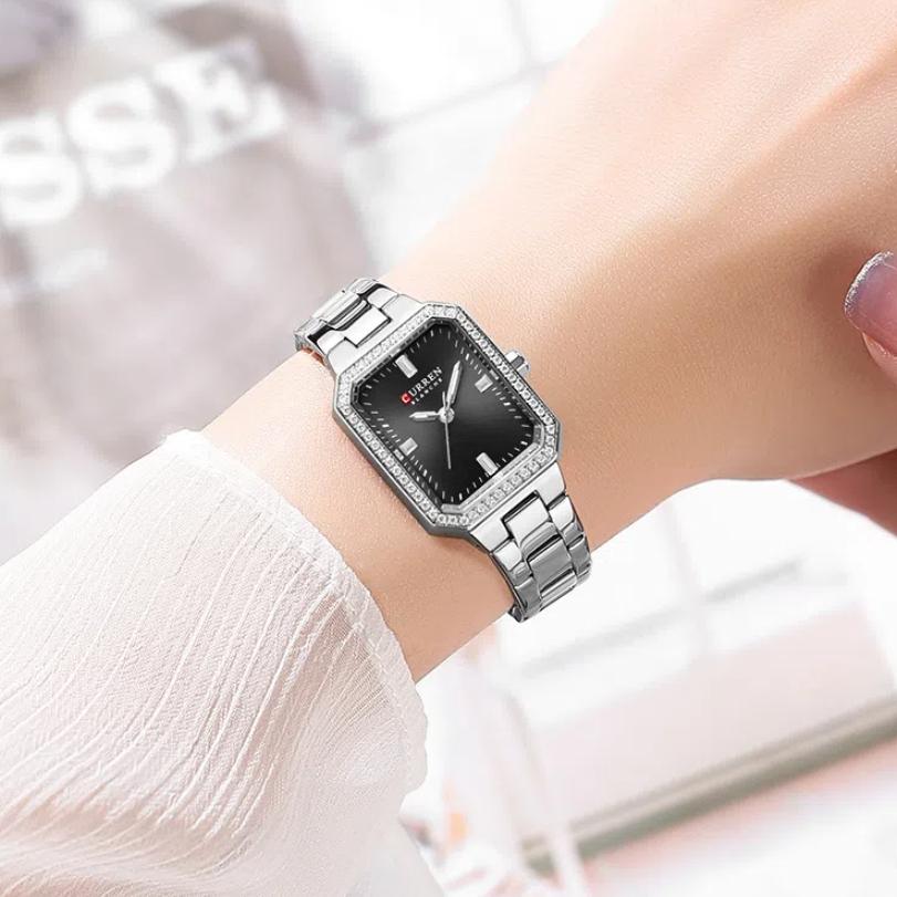 CURREN Women's Watches Luxury Golden Stainless Steel Woman Watch Luminous Waterproof Quartz Wrist Watch Fashion Watches for Women