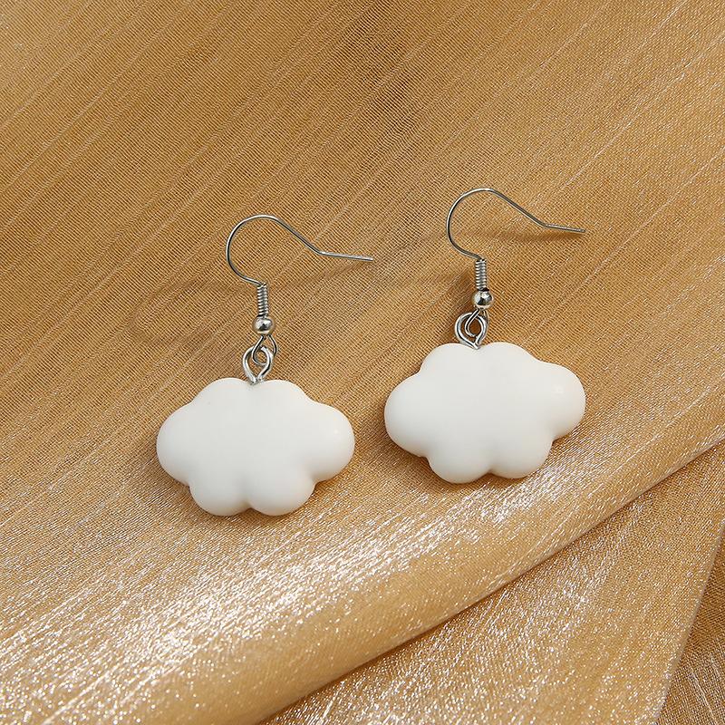 Cute Cloud Earrings Women'S White Cloud Earrings European Temperament Stud Earrings