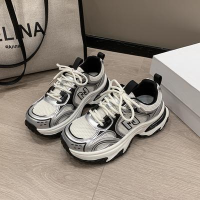 Женская обувь – Кроссовки